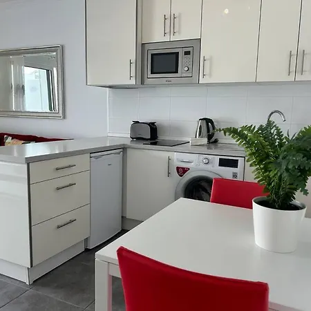 Апартаменты 10b Alantic View *